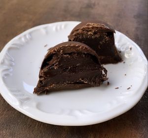 Trufa vegana de brigadeiro  at Cuca Alimentos in Salvador