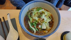 Glasnudeln mit Gemüse in würziger Brühe at Bai Lu Noodles in Cologne