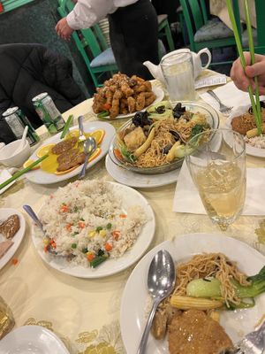  #Veganuary at Po Kong Vegetarian Restaurant in Vancouver