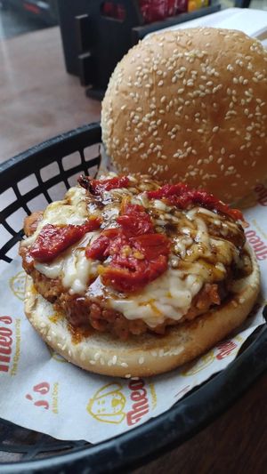  at Theo's Burguer & Dog in Sao Paulo