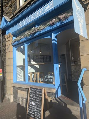 The Little Ice Cream Shop - front at The Little Ice Cream Shop in Windermere