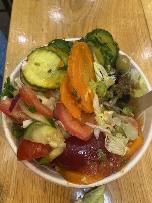 Salad bowl 6,90€ you can fill yourself one time with everything you want ! Really tasty ✨  at Maoz - Damrak in Amsterdam