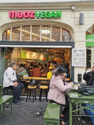 From the outside at Maoz - Damrak in Amsterdam