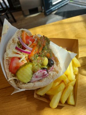  at Maoz - Damrak in Amsterdam