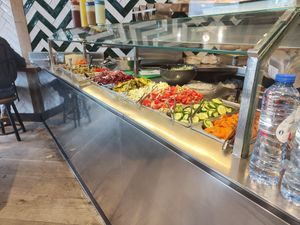  at Maoz - Damrak in Amsterdam