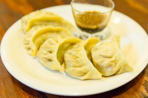 Steam Vegemomo 
  
Tibetan steam Gyoza.
 
602yen+tax
 
  at Shama Vegetarian Indian Restaurant in Osaka