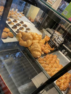 Vegan options  at CroisSants in Barcelona