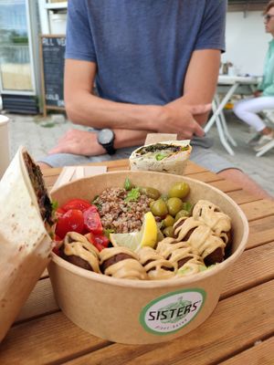 Felafel bowl & sister's wrap at Sisters' Plant Based in Goreme