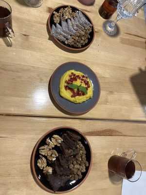 deserts; carrot desert, semolina halva with somesort of fruit (the cook actually won first prize at some contest with this, it‘s amaaaazing!!) and a grape desert, so good!  at Sisters' Plant Based in Goreme