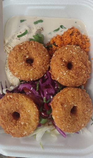 Falafel 🧆 Box at Falafel House in Hamburg