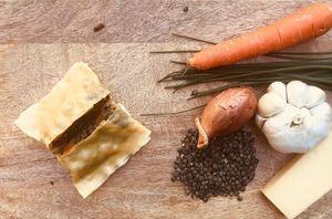 Vegetarische Alblinsenmaultaschen at Hof Leutenecker in Ludwigsburg