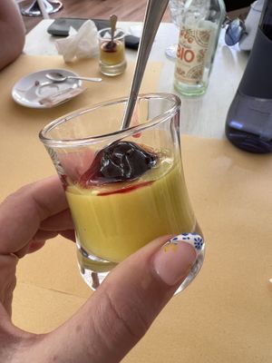 Lemon curd with sour cherry   at Maiakera in Castellana Grotte