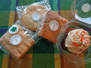 GF Mint Oreo Blondie, Chocolate Chip Cookie, Oreo White Chocolate Chip Blondie, Carrot Cake Cupcake  at Totally Sweet in Cleveland