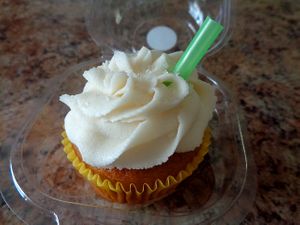 Pina Colada cupcake at Totally Sweet in Cleveland