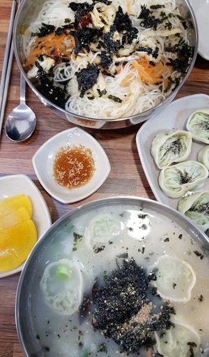 Only 18000 KRW for all this at Daom Noodle 다옴국수 in Seoul