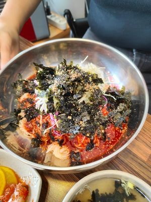 Bi bim Gok su at Daom Noodle 다옴국수 in Seoul