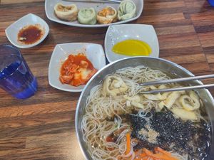 Traditional noodels and dumplings at Daom Noodle 다옴국수 in Seoul