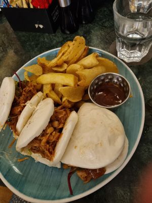 Jack Gao Bun at Cafe Central in Ayia Napa