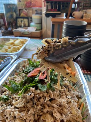 Shredded chicken at Veggie4Love in Hong Kong Island