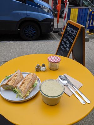  at Taylor's Cafe in Brussels