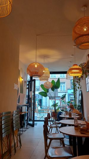  at Taylor's Cafe in Brussels