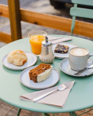  at Taylor's Cafe in Brussels