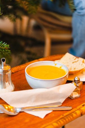  at Taylor's Cafe in Brussels