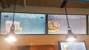 100% vegan smoothie and ive cream cups at Lody Daktyl Cafe in Gdansk