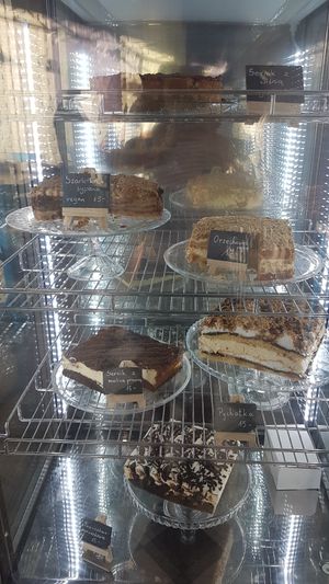 50% vegan cakes at Lody Daktyl Cafe in Gdansk