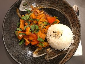 Gebratener Tofu in Tomatensauce (vegan) at Jasmin Asian Kitchen in Aschaffenburg