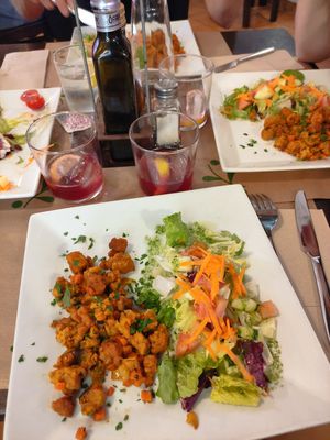 Soy curls and salad at Vegetariano El Calafate in Malaga