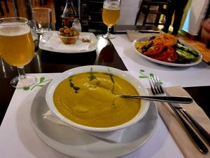 Crema de verduras con boniato at Vegetariano El Calafate in Malaga