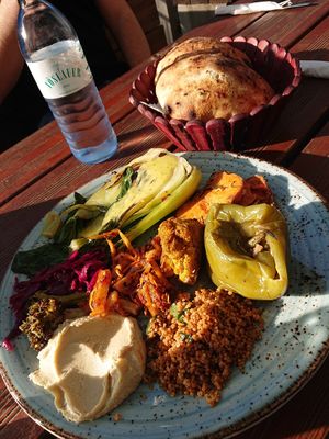 Kalte Vorspeiseplatte at Gaia Kitchen in Vienna