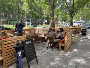 Outdoor dining  at Gaia Kitchen in Vienna