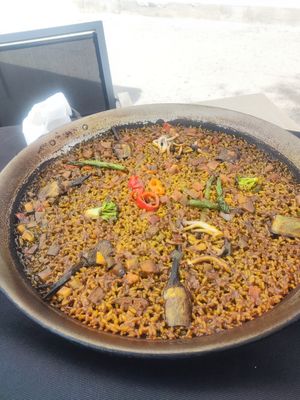 Paella (2 people!) at MariBel Arrocería in Valencia