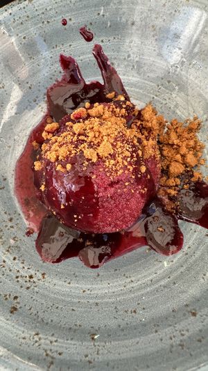 Helado de mora  at MariBel Arrocería in Valencia