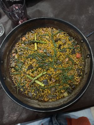 Paella de espárragos de tierra y mar   at MariBel Arrocería in Valencia