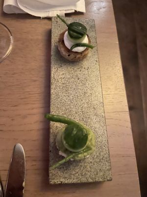De onderste is de vegan variant  at Dijk9 in Eindhoven
