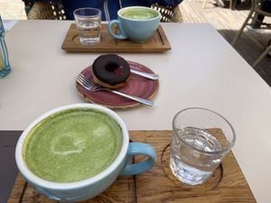 Matcha + vegan donoughts   at Manpuk in Vilafranca Del Penedes