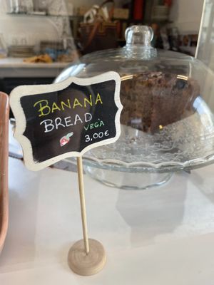 Vegan Banana Bread  at Manpuk in Vilafranca Del Penedes