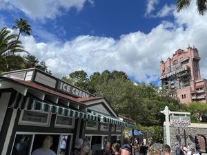   at Hollywood Scoops in Orlando