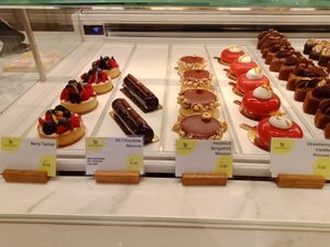 Awesome Patisserie😍 at MOON in Zurich