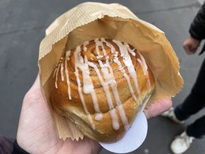 Cinnamon scroll  at MOON in Zurich