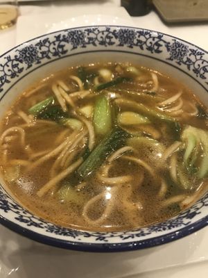 Spaghetti in brodo piccante   at Shanghai Naturalmente in Padua