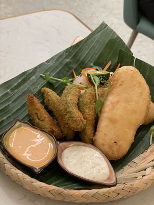 Deep fried avocado and Omni fillet #Veganuary at Green Common Nexxus in Hong Kong Island