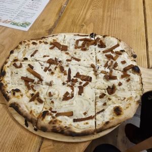 Flammekueche at La Pizzeria - Paulo Azevedo in Woerth