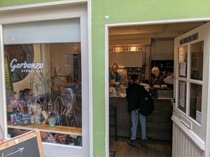 Shop outside at Garbanzo Hummus Bar in Nijmegen