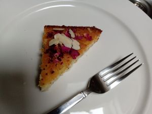 Orange and cardamom cake (flaked almonds optional) at Garbanzo Hummus Bar in Nijmegen