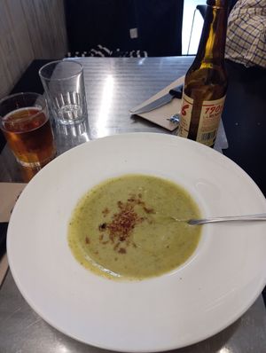 Crema de calabacín at De Cine in Avila