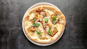 Pizza Contadina at Balzunetta Restaurant in Floriana